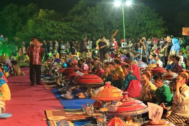 Perayaan adat  suku Buton Wolio